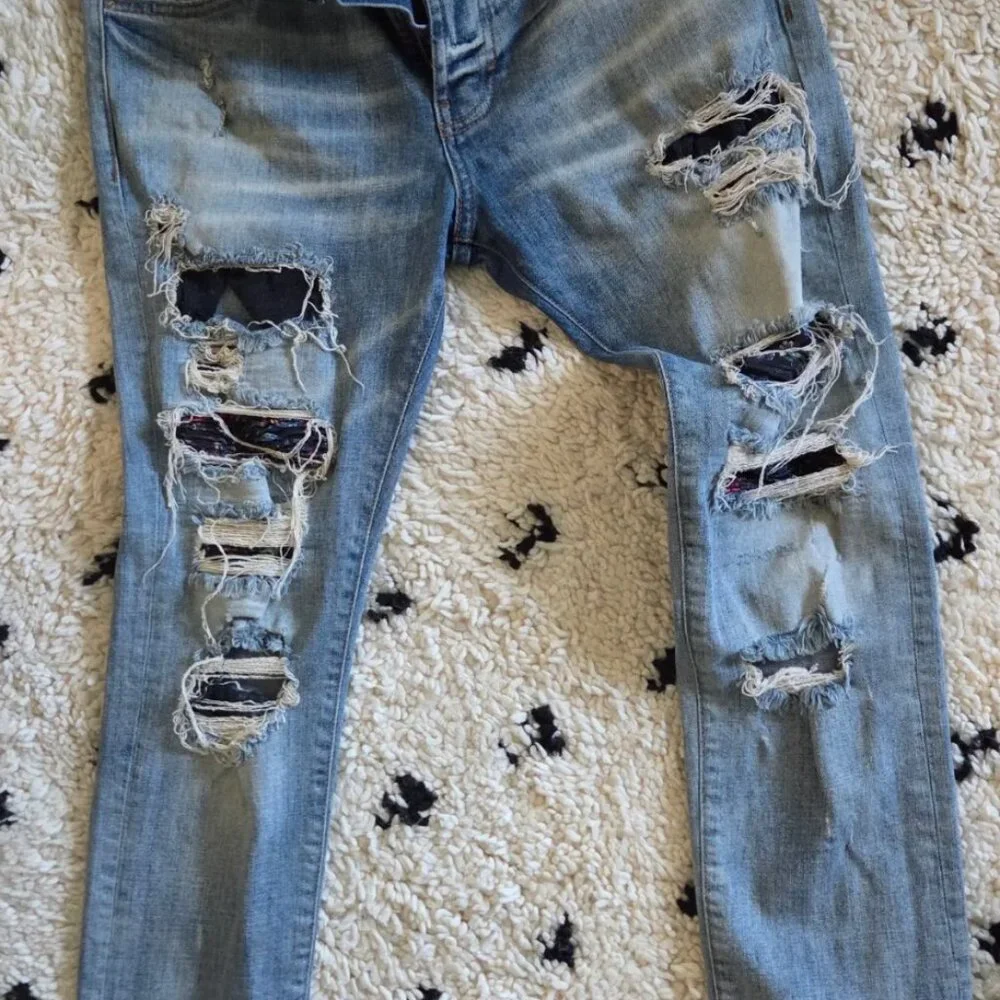 AMIRI Distressed Skinny Jeans Light Blue Wash Size 36 - Picture 5 of 5